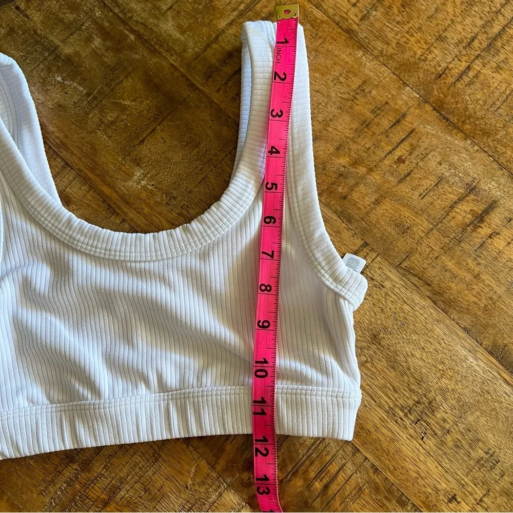 ALO Yoga Ribbed Wellness White Bra Size XS